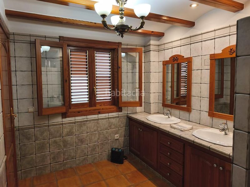 Foto 846d28dd-cc13-41bc-b2ca-4edd6ba883ef. Casa amb piscina a Favara