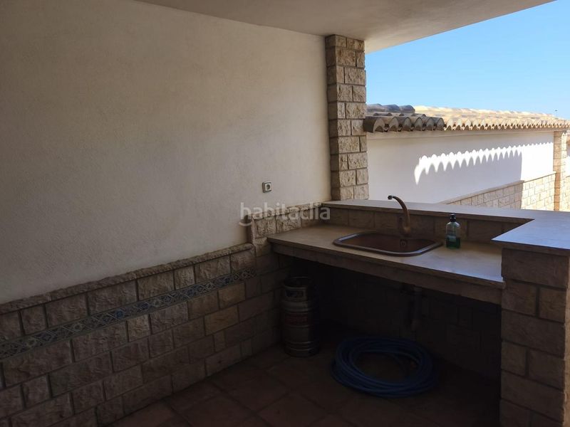 Foto b0205f97-1284-4776-b515-2ccbcb32228e. Casa amb piscina a Favara