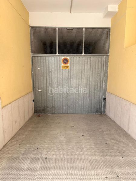 Foto 41d9ee16-91ff-4ba7-b420-7666401c40ae. Aparcament cotxe a Favara