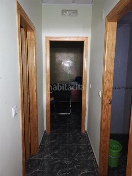 Foto 2af97433-88b4-4e15-ad5f-b515c0fa8eaa. Alquiler piso local comercial a veinte metros de la playa en Cullera
