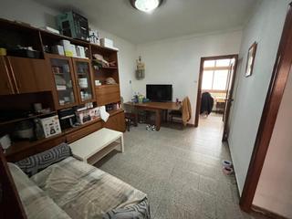 Appartement dans Llefi. Piso en venta en badalona - zona sant mori de llefi