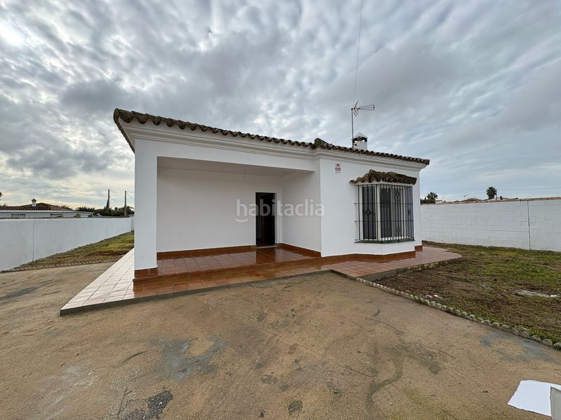 Foto b05208c4-2770-402b-814f-4a3e145f6821. Chalet en Pelagatos - Pago del Humo Chiclana de la Frontera