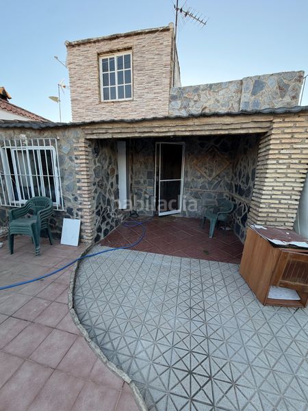 Foto 4e729e55-09ab-4912-97a0-c4ce347ccfdf. Xalet amb xemeneia aparcament a Los Franceses - La Vega Chiclana de la Frontera