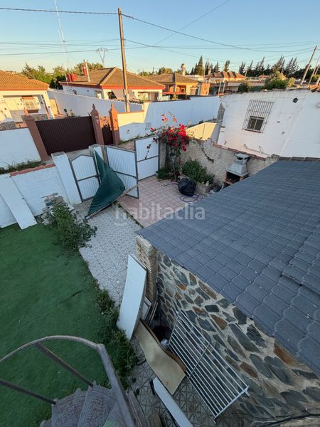 Foto 985f7320-a14c-4e44-bac9-dd35aa628be5. Xalet amb xemeneia aparcament a Los Franceses - La Vega Chiclana de la Frontera