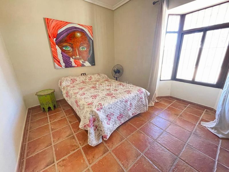 Foto 4e2c8223-5601-4f05-8278-bbf8f8ae9498. Xalet amb xemeneia calefacció aparcament piscina a Chiclana de la Frontera