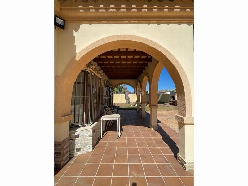 Foto af118e65-f590-494c-aa60-30933816fb38. Xalet amb xemeneia calefacció aparcament piscina a Chiclana de la Frontera