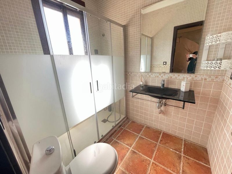 Foto ddd5cdf4-645f-4241-a080-4aa1e0d0b9d9. Xalet amb xemeneia calefacció aparcament piscina a Chiclana de la Frontera