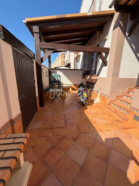 Foto b8ac5b3d-ca96-4dbe-94ee-1a0526cf7857. Casa adossada a Soto de Real - Villamaruja San Fernando