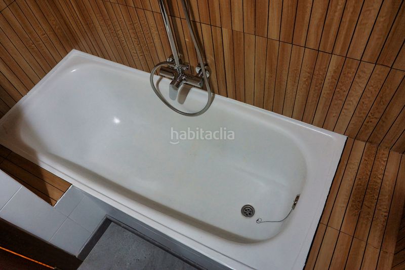 Foto c3e6e6ab-6bbd-4a22-ab8d-9fb422aa4527. Pis a Corvera de Asturias