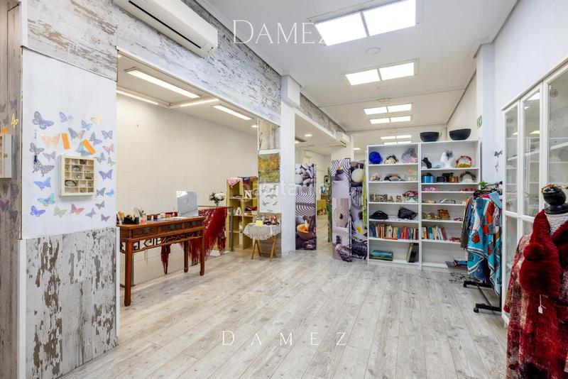 Foto e8d457cb-f587-46e6-8d3b-e5435df58a78. Local comercial a Castillejos-Cuzco Madrid