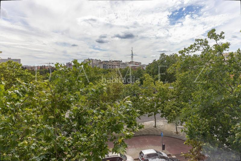 Foto 2691629b-a6fc-4238-91b9-4c614863347e. Etagenwohnung mit heizung parking pool in Legazpi Madrid