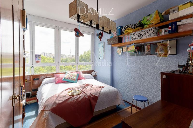 Foto fc329e98-ea0d-48a1-a9b0-7a04cc703885. Etagenwohnung mit heizung parking pool in Legazpi Madrid