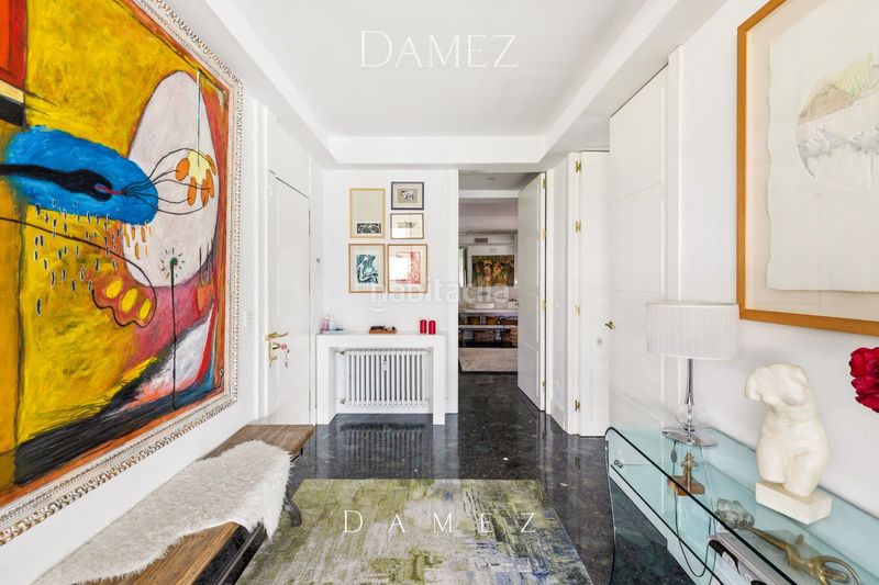 Foto 0cbbb0d4-be4f-41a8-9b9d-49f591db3843. Flat with heating parking in Vallehermoso Madrid