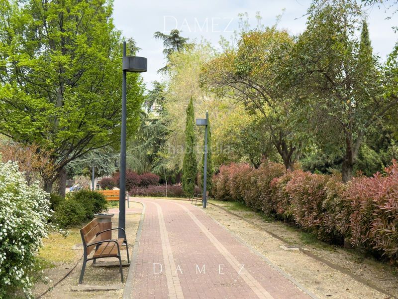 Foto ce142de2-8a19-49ab-9239-884719e4b824. Flat with heating parking in Vallehermoso Madrid