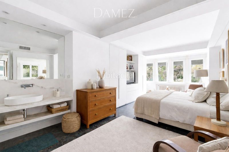 Foto e6b76f2f-c198-4763-ba90-c45373d29fc6. Flat with heating parking in Vallehermoso Madrid