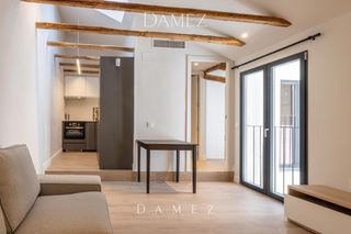 Flat in Embajadores-Lavapiés