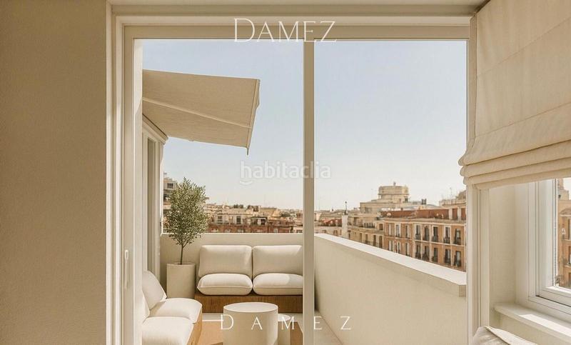 Foto ac6ea104-d2dd-4eec-b0ce-a9b954fe4d84. Ático piso en venta en la zona del retiro en Pacífico Madrid