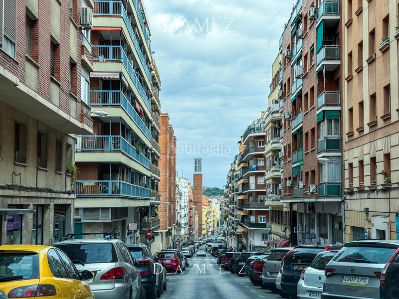 Foto f30cca34-c48c-40a9-b86c-edc312b32a1a. Ático piso en venta en la zona del retiro en Pacífico Madrid