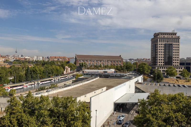 Foto 86aa8bbc-fe41-41f5-903c-38a7c7d53398. Etagenwohnung mit heizung parking pool in Legazpi Madrid