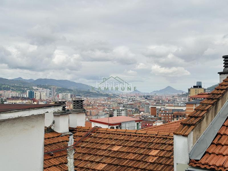 Foto cee4a5f0-8fd2-4e63-9dee-963323aedb33. Piso  en Santutxu-Basarrate Bilbao