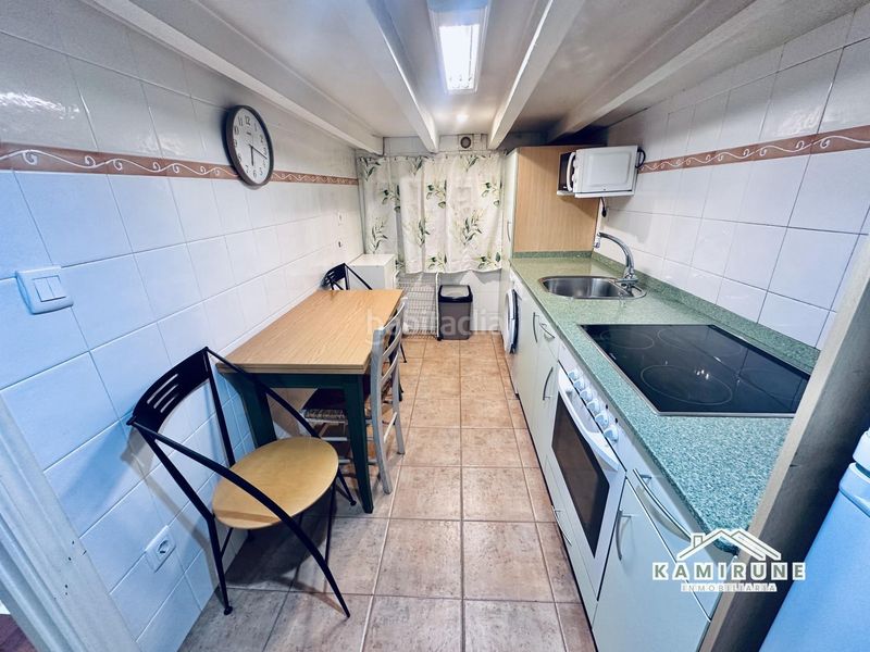 Foto 2ecf0c6b-9c03-44e1-af37-2f93d45d3131. Piso  en Casco Viejo Bilbao