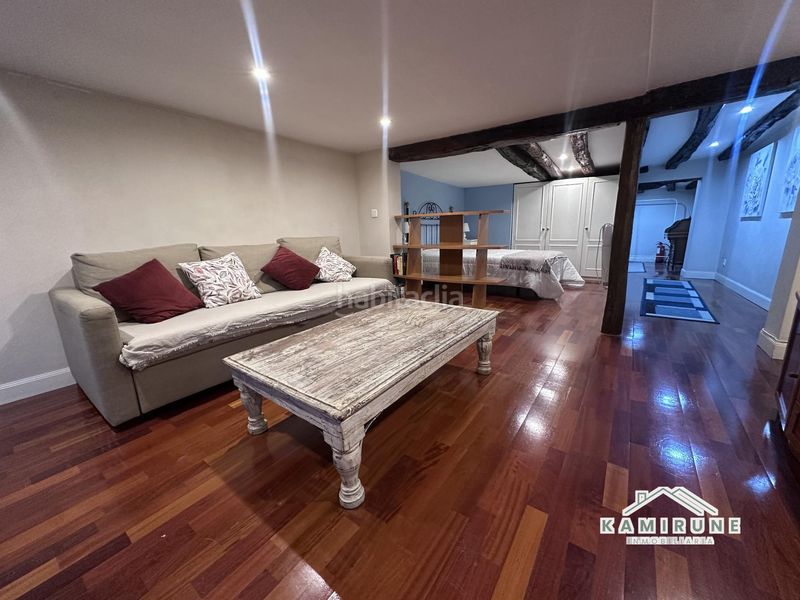 Foto 82ab7fa3-666f-4379-baab-0d868a2d05af. Piso  en Casco Viejo Bilbao