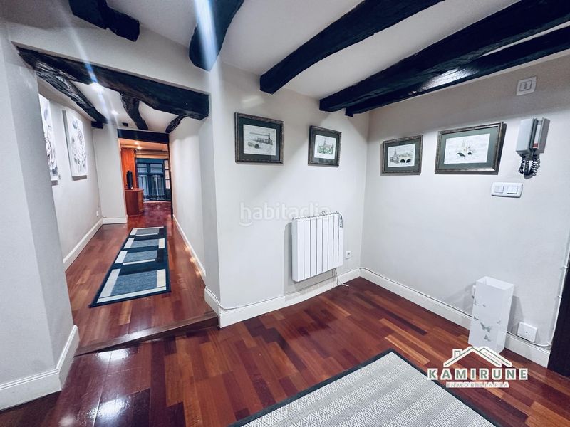 Foto 9cb38b28-d44e-466c-abb8-79d03795936a. Piso  en Casco Viejo Bilbao