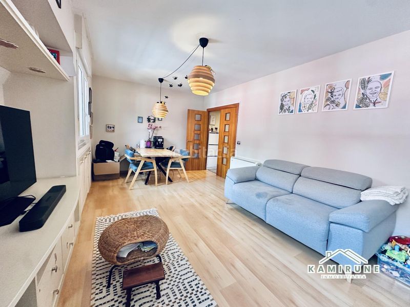 Foto 0786d633-d5c0-4fd6-a317-d45de1bcd499. Ático atico en Txurdinaga Bilbao