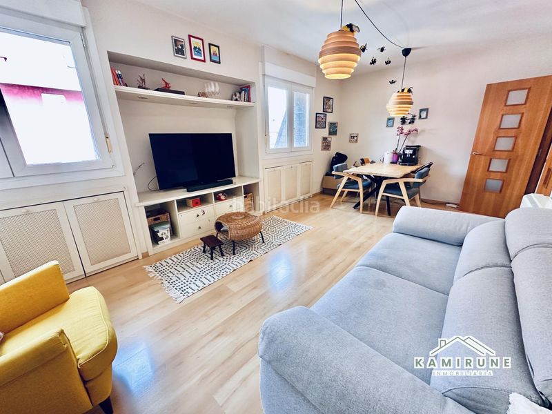 Foto 5c9275b6-088a-40b6-a29e-1d5ba25f81a3. Ático atico en Txurdinaga Bilbao