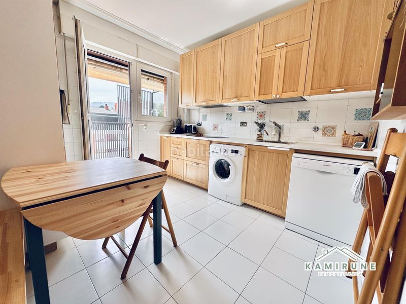 Foto da87f2e7-fc8a-4b79-8b47-013235668e88. Ático atico en Txurdinaga Bilbao