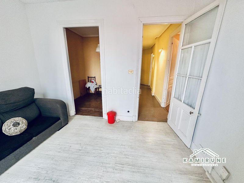Foto 48c3cb28-53da-4aa5-a2c3-2dc3e19a17f8. Piso  en Zabalburu Bilbao