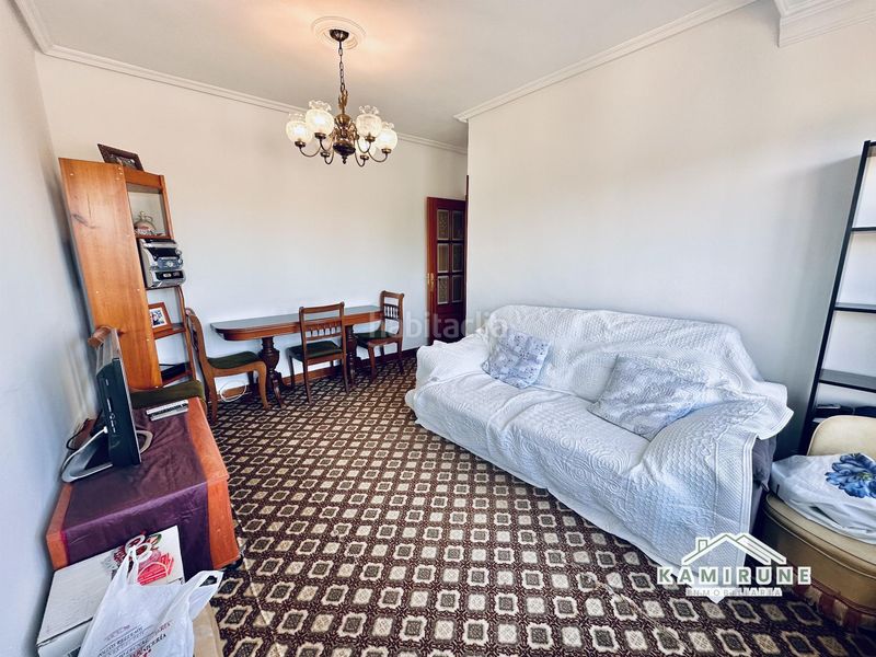 Foto 781ca302-7cf4-4be2-bbe9-c7d8f4c509f9. Flat with heating in Derio
