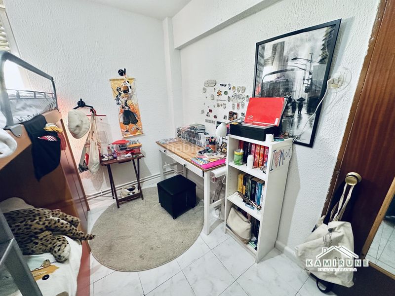 Foto 4d1f96cb-f058-4fd2-a1e2-9e725657fa8a. Piso  en Otxarkoaga Bilbao