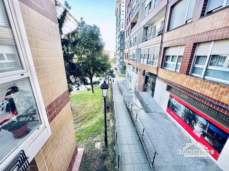 Foto f9feb49c-a5a1-4c99-8e9b-2f76a2e32b0b. Pis amb calefacció a Cruces Barakaldo