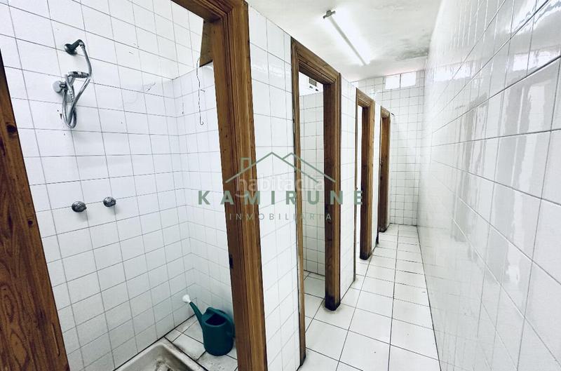 Foto ec17ac70-d572-44f5-9cb1-1b59954690a9. Capannone industriale in Zorrotza Bilbao