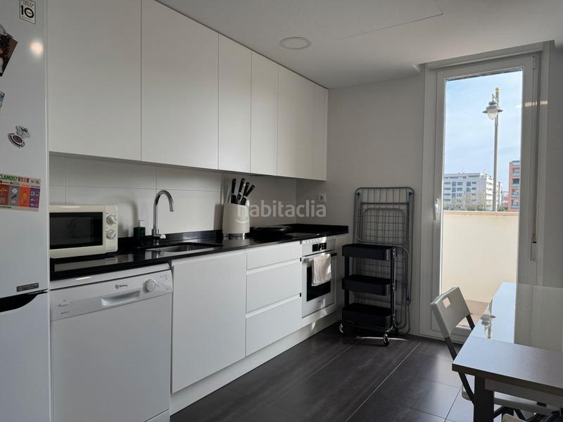Foto 3e3def06-c308-40e0-b7a8-d3bad154778b. Piso  en venta emilia pardo bazan en El Campillo - Norte Logroño