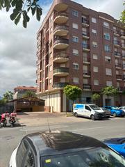 Piso  Calle estambrera. Bonito piso  en el barrio de cascajos logroño, se vende en nuda