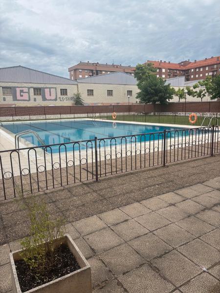 Foto 15f7f3da-fd04-444f-95df-6a47bc9558e6. Appartement avec chauffage piscine dans Cascajos - Piqueras Logroño