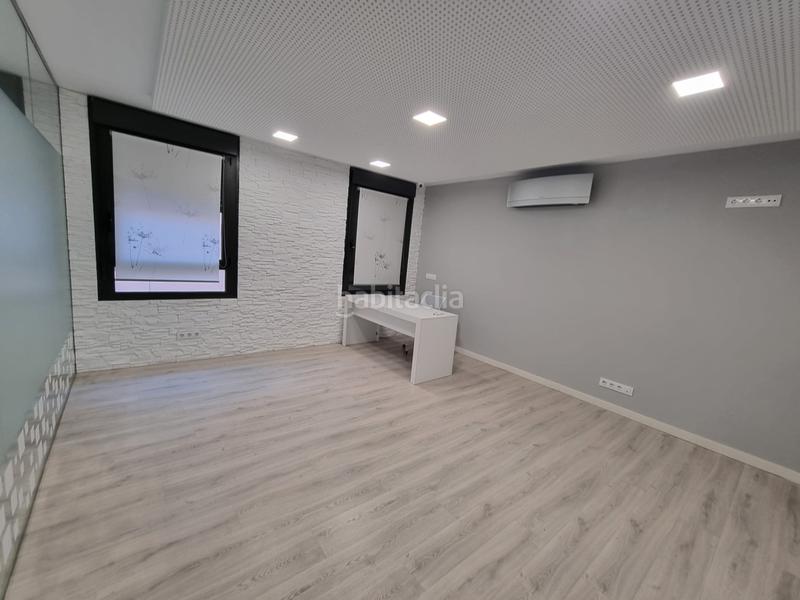 Foto 4141bce5-5ad5-4654-a833-569939e8e2e8. Location bureau dans parque de Los Lirios 1 dans Los Lirios Logroño