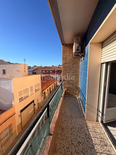 Foto 97efe3e3-40a1-4f8d-a6b6-fd706ed992c7. Pis amb xemeneia a Barrio Peral-San Félix Cartagena
