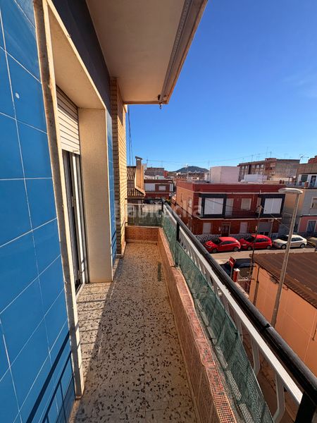 Foto fc966aa2-66b2-4d6c-ad38-efdd277be240. Pis amb xemeneia a Barrio Peral-San Félix Cartagena