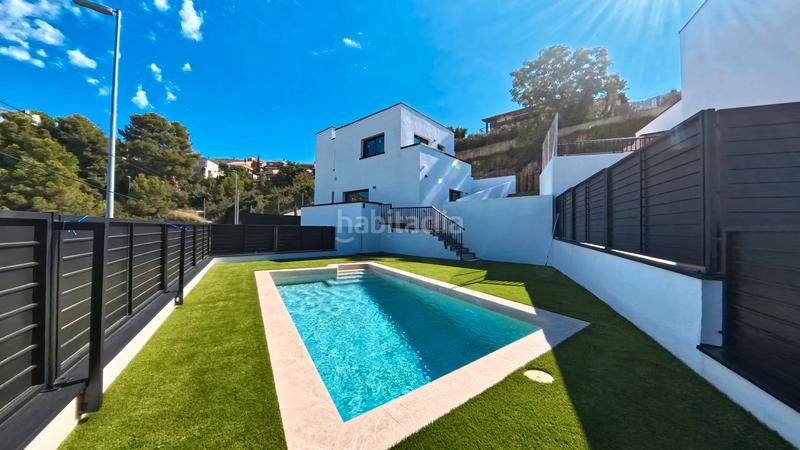 Foto 1b664f2f-6e1a-4f92-ab56-b521050ebbd5. Xalet amb aparcament piscina a Segur de dalt Segur de Calafell