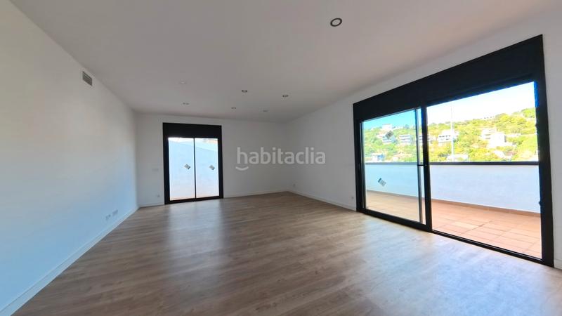 Foto c56910cc-a60c-455c-b7d8-4534203b2338. Xalet amb aparcament piscina a Segur de dalt Segur de Calafell