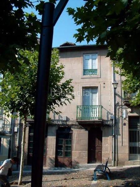 Foto 2b0b50f2-4a81-4907-bd67-991f2328e31b. Casa a schiera in Casco Viejo Ourense