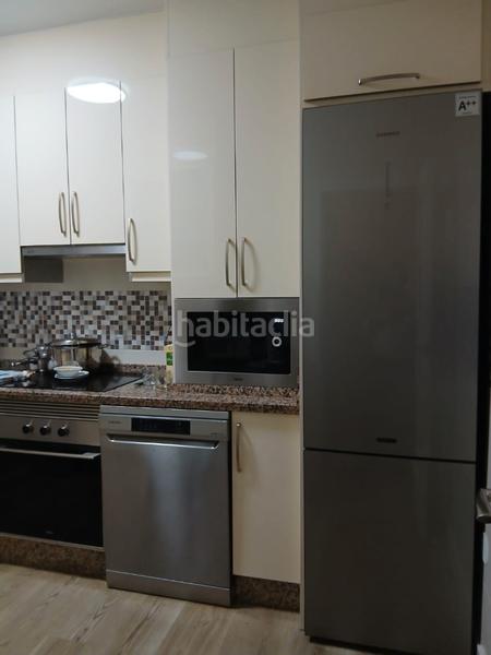 Foto 2dc9534a-848f-4c5f-9ede-122f5c91a547. Casa a schiera con parcheggio in Santos de Maimona (Los)