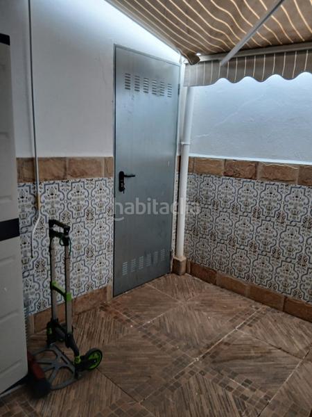 Foto 9142c349-7ec7-4bf5-befe-559c7e6c5895. Casa a schiera con parcheggio in Santos de Maimona (Los)