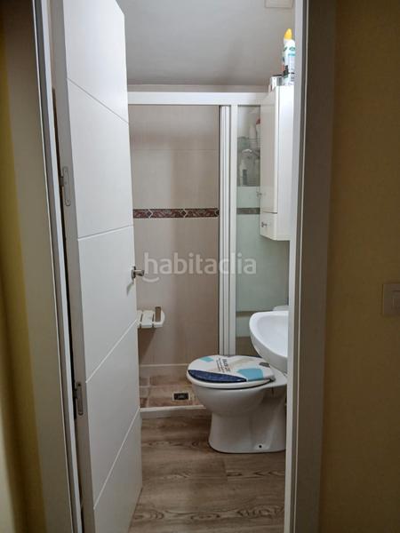 Foto a71fdba9-534e-489f-983d-9895b2d62be8. Casa a schiera con parcheggio in Santos de Maimona (Los)