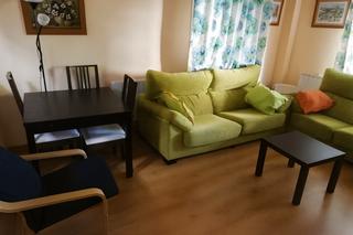 Etagenwohnung in Pareja. Amplio piso situado en una de las zonas más tranquilas y demanda