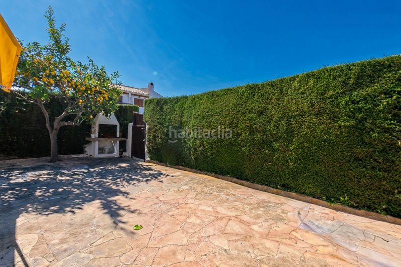 Foto 315d0116-b965-4cc7-ab08-ceb0bf463b2d. Casa adossada amb xemeneia aparcament piscina a Cunit residencial Cunit