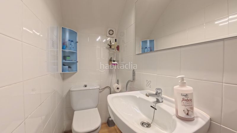 Foto 612893c0-35c1-42dc-888e-c1e8fc839571. Casa adossada amb xemeneia aparcament piscina a Cunit residencial Cunit